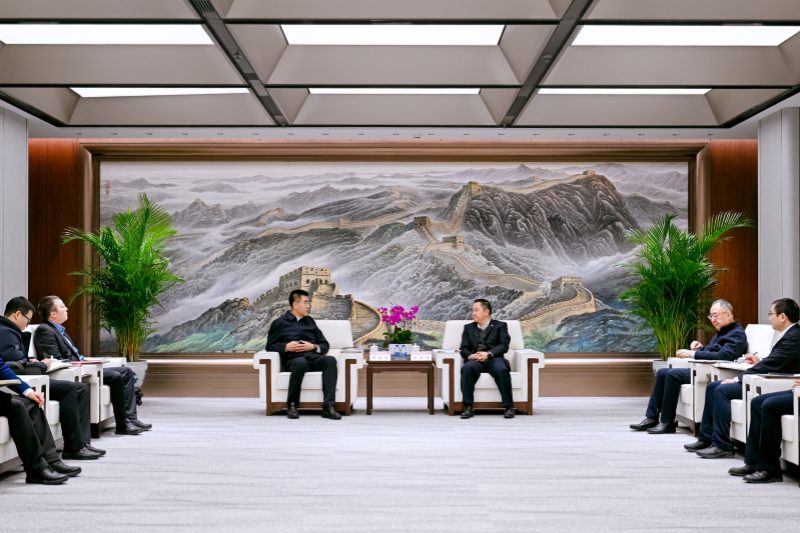 集团党委副书记、副董事长、总经理周战杰一行赴中国国新拜访交流